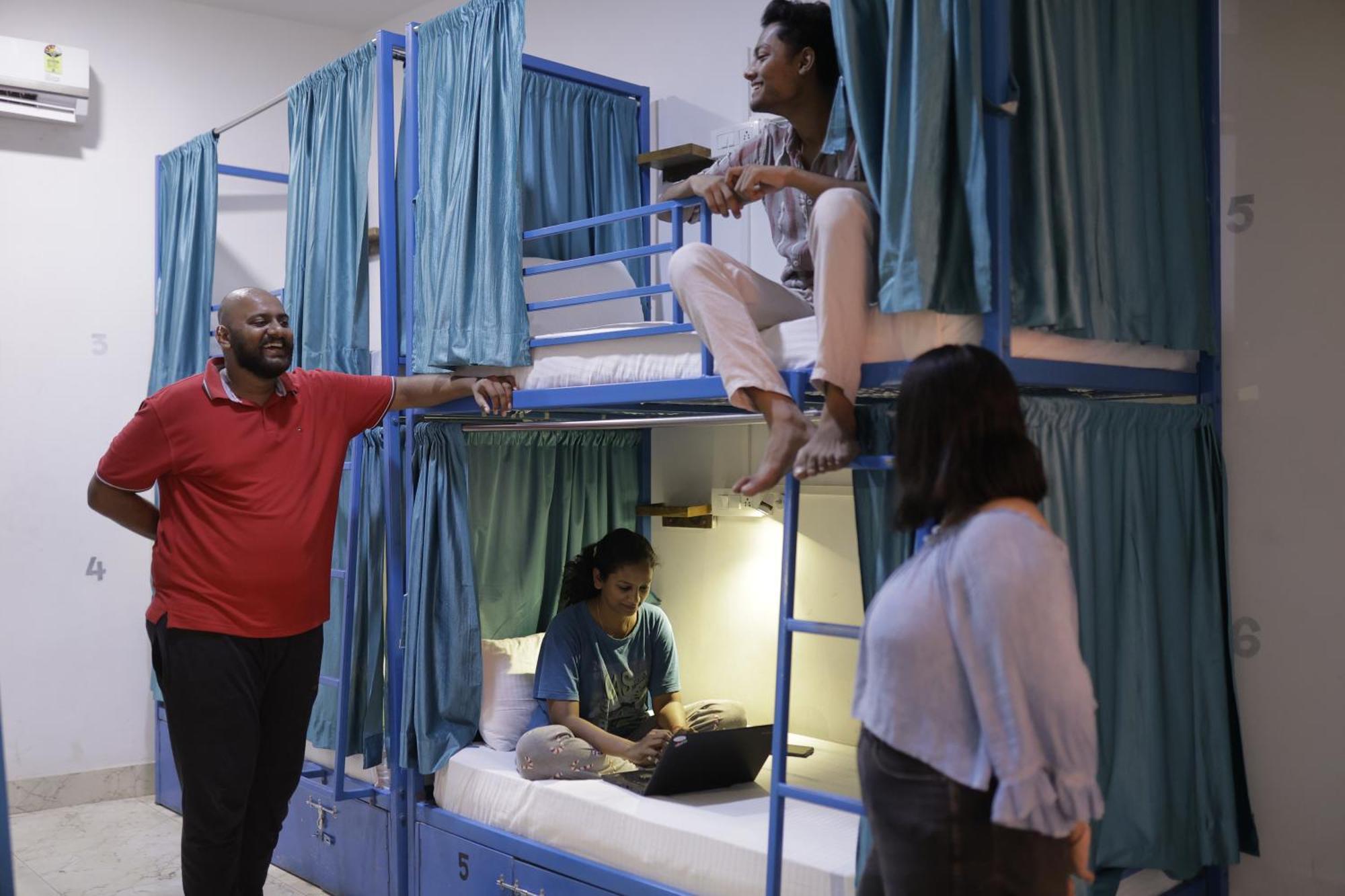 Live Free Hostel Varanasi Luaran gambar